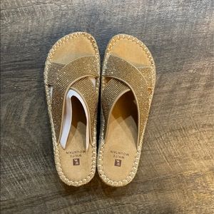 Women’s sandals